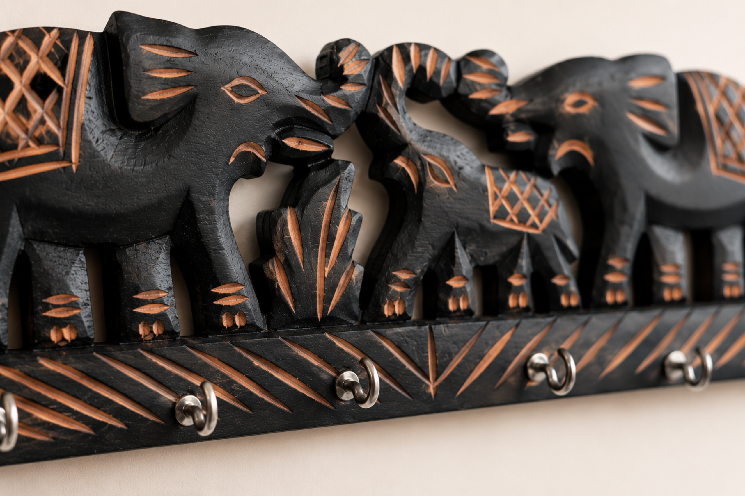 elephant family mango wood key hanger (4) elephant family mango wood key hanger (4)